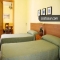 3 camere