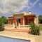 Finca con pr�pio jard�n Ed�n