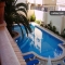 Tranquilo con una gran piscina