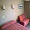 Cranford Oak Motel