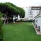 Appartamento in complesso residenziale con piscina.