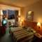 President Hotel, Grecia
