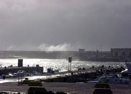 Forte vento di Levante a Tarifa