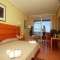 H10 Rubic�n Palace