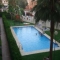 con piscina vicino la spiaggia