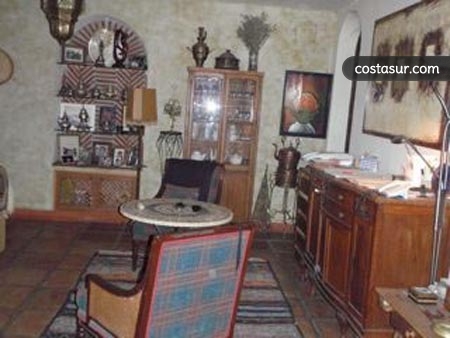 tc0159-1-4-gallery						