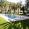 Garaje y piscina en La Carihuela